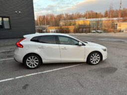 2014 Volvo V40