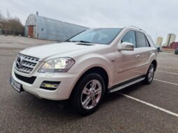 2010 Mercedes-Benz ML