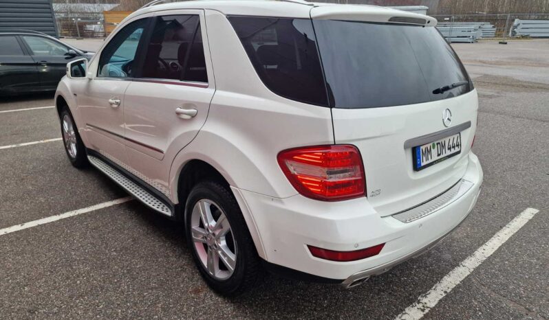 
								2010 Mercedes-Benz ML pilnas									