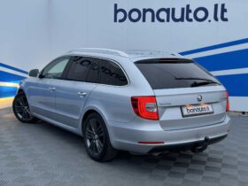 2013 SKODA SUPERB