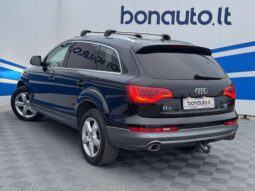 2012 AUDI Q7