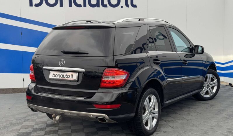 
								2010 MERCEDES BENZ ML 450 pilnas									