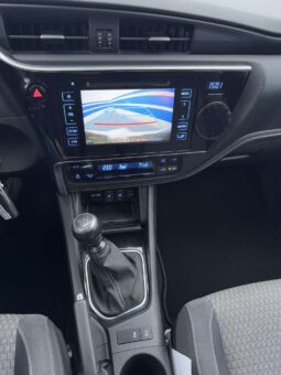 
										2017 TOYOTA AURIS pilnas									