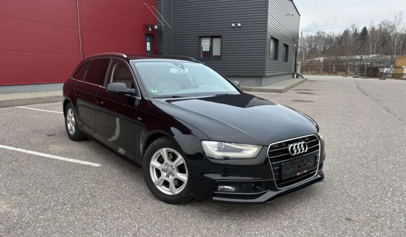 
								2015 AUDI A4 pilnas									