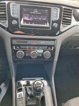 
										2014 VOLKSWAGEN GOLF pilnas									