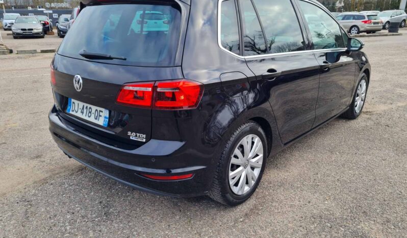 
								2014 VOLKSWAGEN GOLF pilnas									