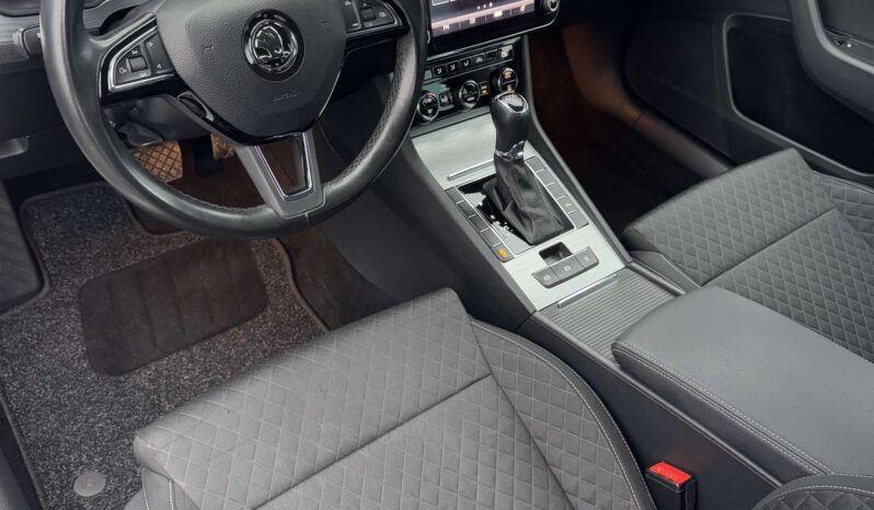 
								2019 SKODA SUPERB pilnas									