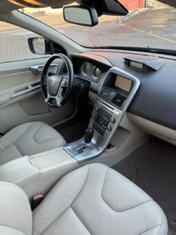 
										2009 VOLVO XC60 pilnas									