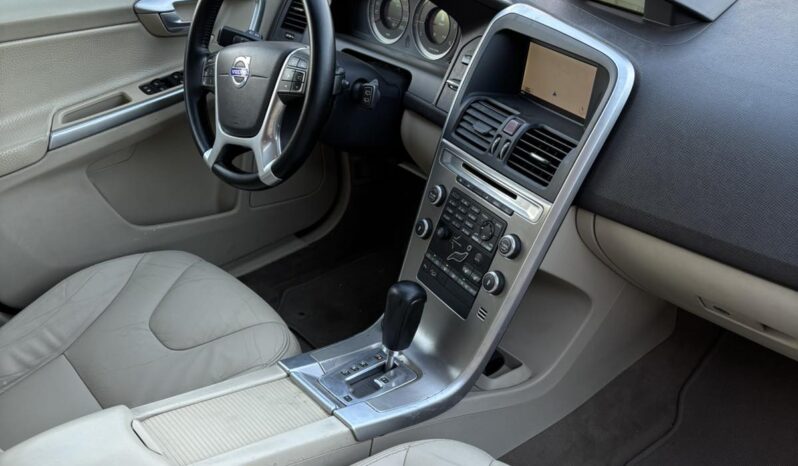 
								2009 VOLVO XC60 pilnas									