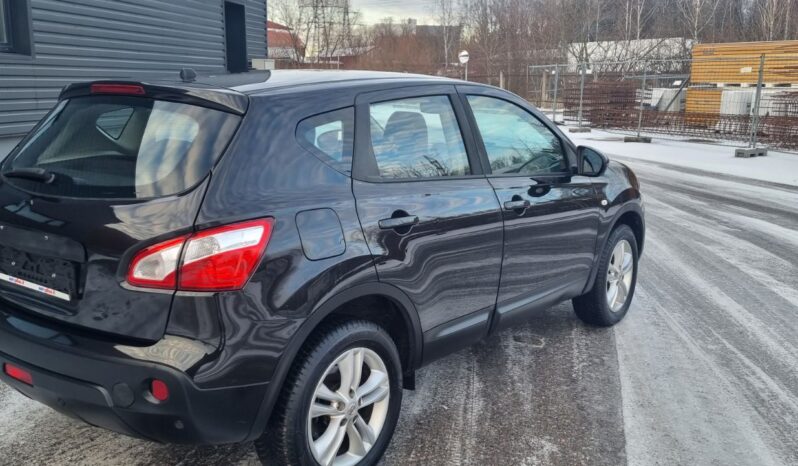 
								2010 NISSAN QASHQAI pilnas									