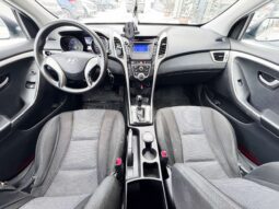 
										2013 HYUNDAI i30 pilnas									