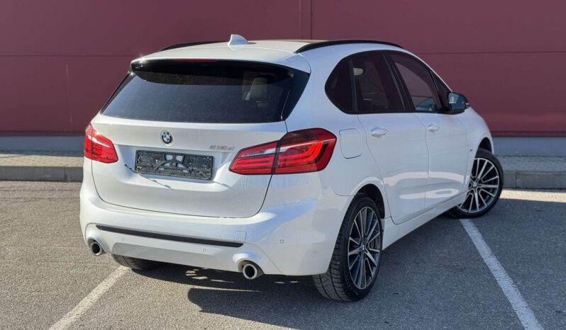 
								2018 BMW 218 pilnas									