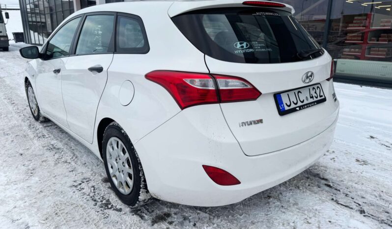 
								2013 HYUNDAI i30 pilnas									