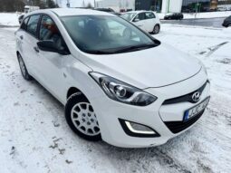 
										2013 HYUNDAI i30 pilnas									