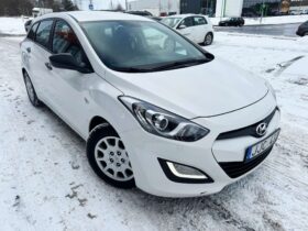 2013 HYUNDAI i30