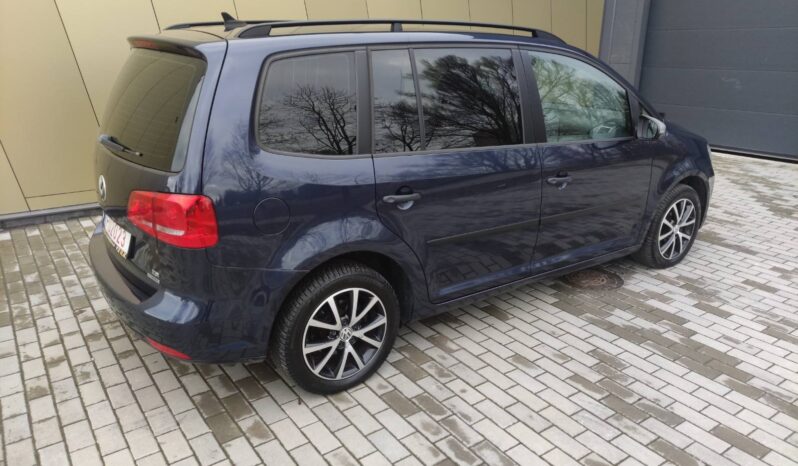 
								2015 VOLKSWAGEN TOURAN pilnas									