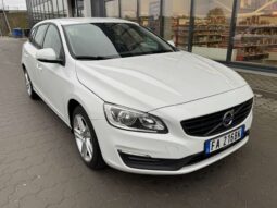 
										2015 VOLVO V60 pilnas									