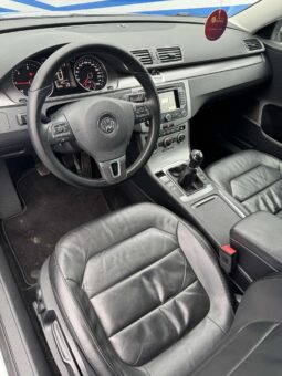 
										2013 VOLKSWAGEN PASSAT pilnas									