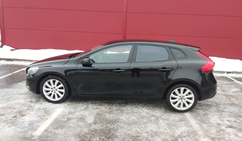 
								2014 VOLVO V40 pilnas									