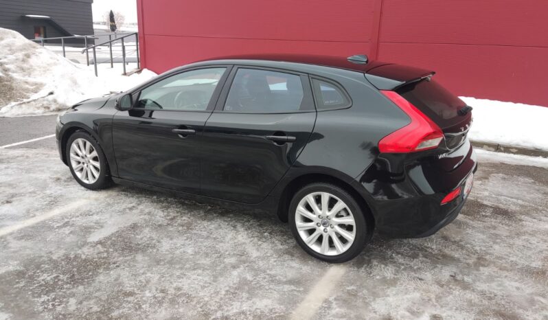 
								2014 VOLVO V40 pilnas									