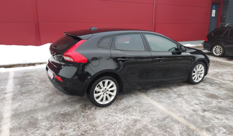 
								2014 VOLVO V40 pilnas									