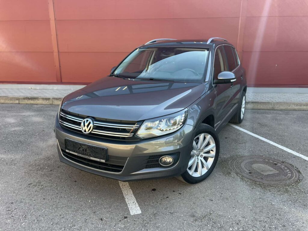 2012 VOLKSWAGEN TIGUAN
