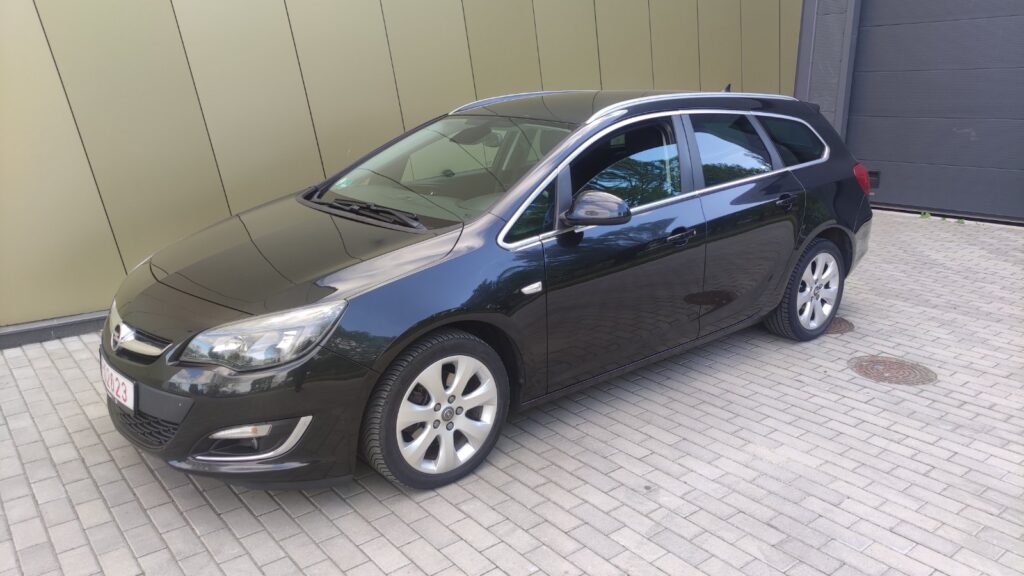 2013 OPEL ASTRA
