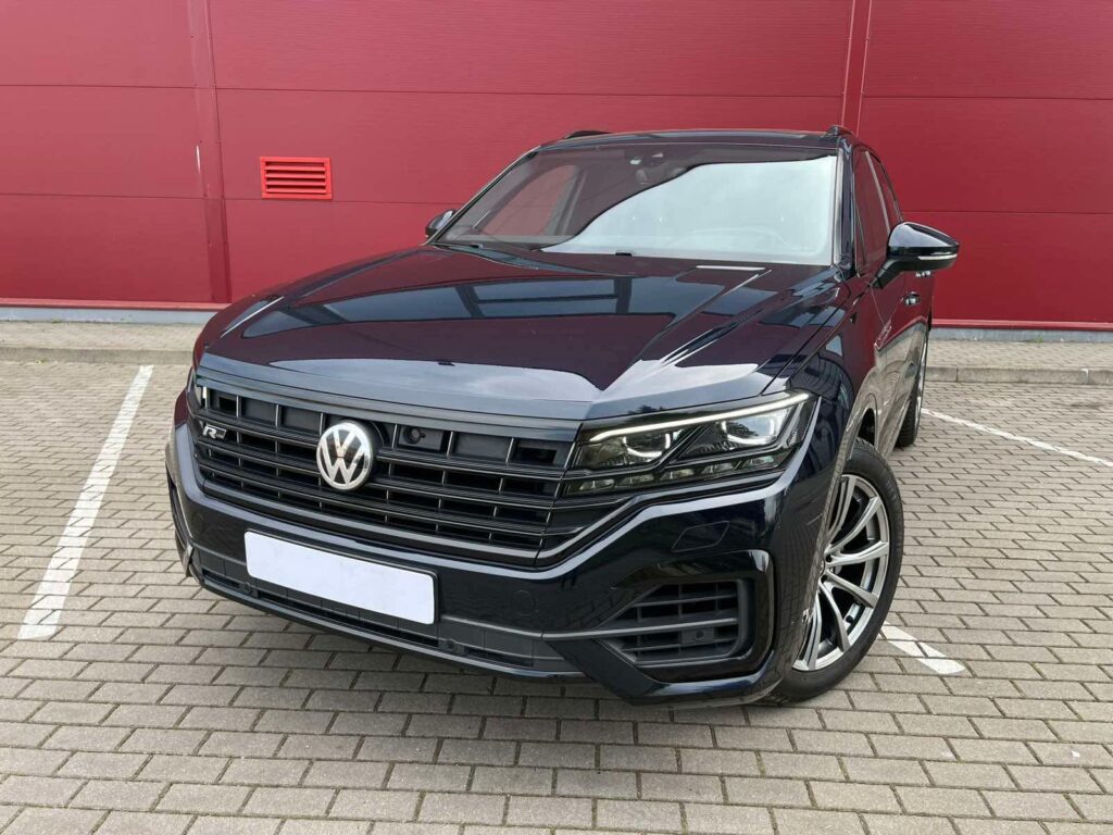 2018 VOLKSWAGEN TOUAREG