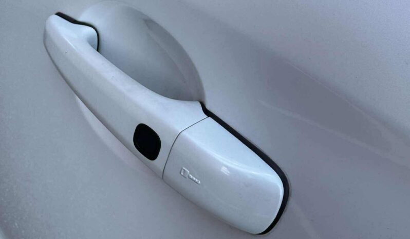 
								2015 VOLVO XC60 pilnas									