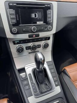 
										2012 VOLKSWAGEN PASSAT pilnas									