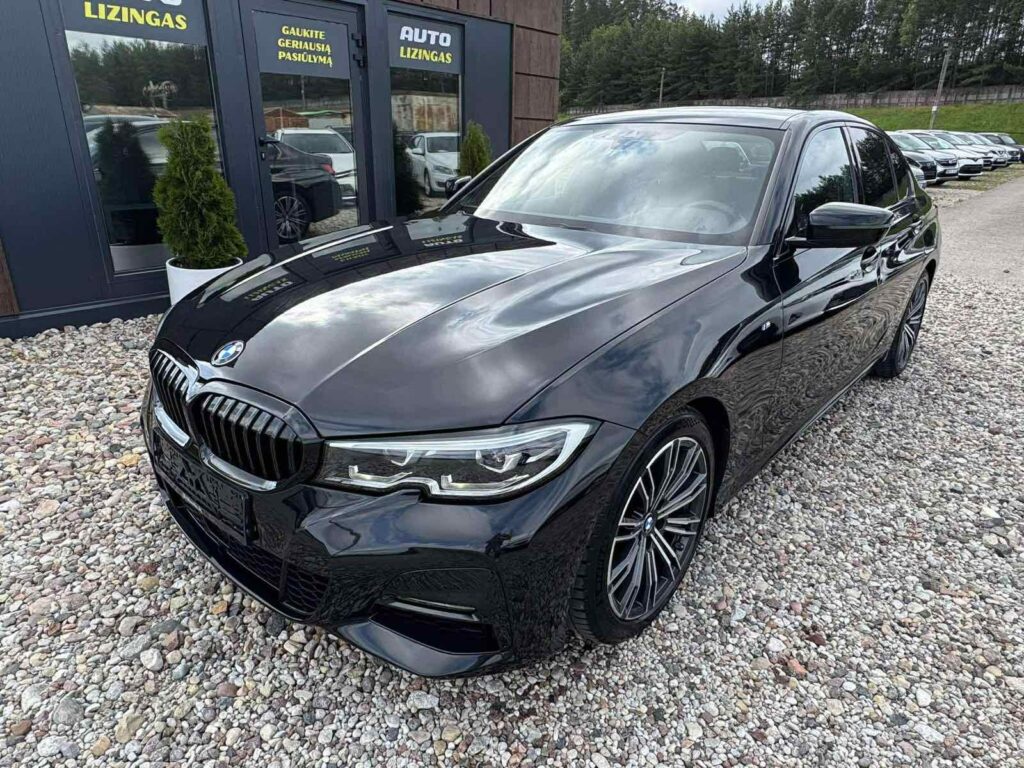 BMW 320 2019