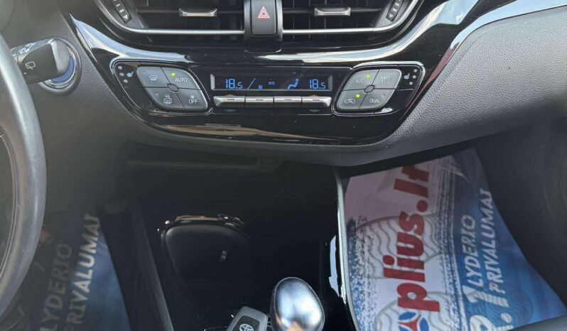 
								2018 TOYOTA C-HR pilnas									