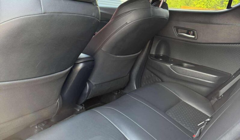 
								2018 TOYOTA C-HR pilnas									