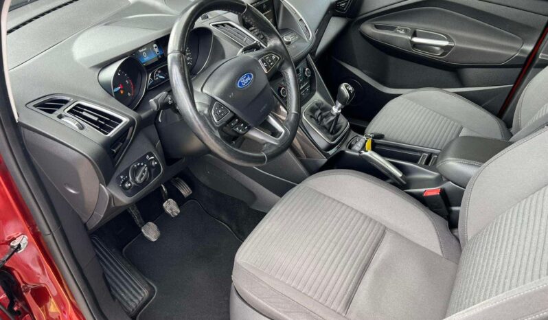 
								2016 FORD C-MAX pilnas									