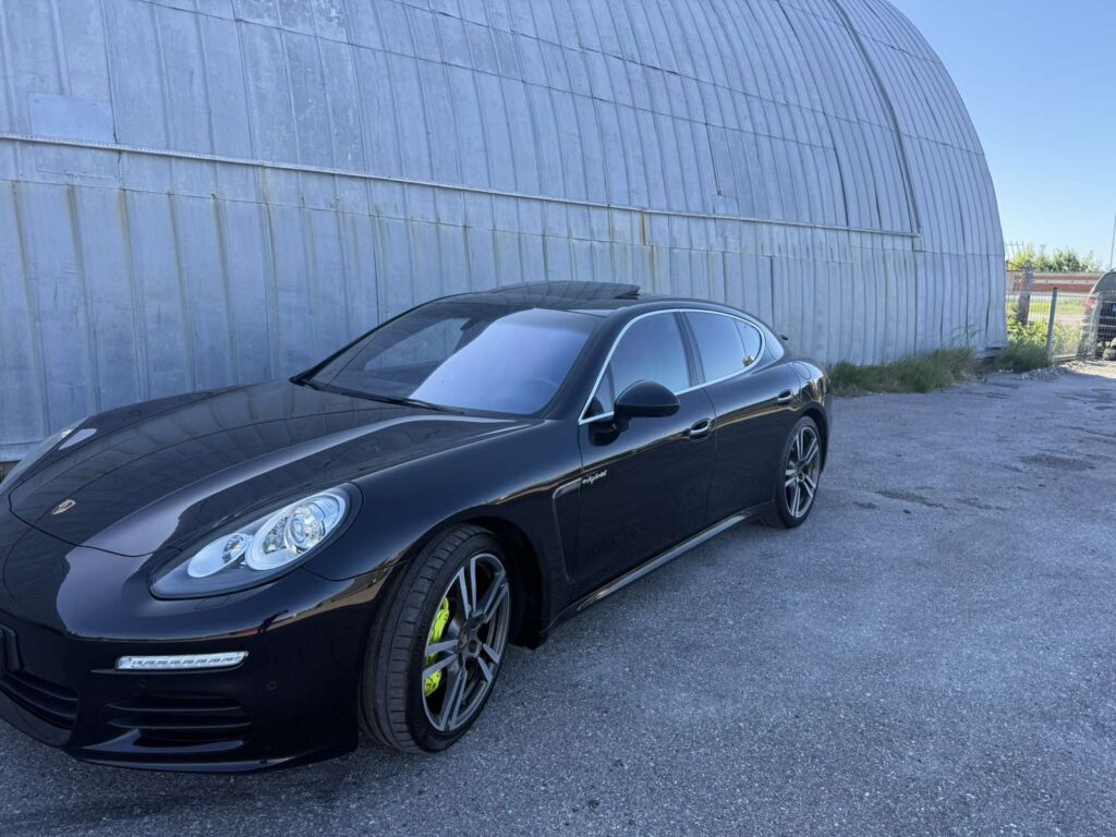 2015 PORSCHE PANAMERA