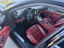 
										2015 PORSCHE PANAMERA pilnas									