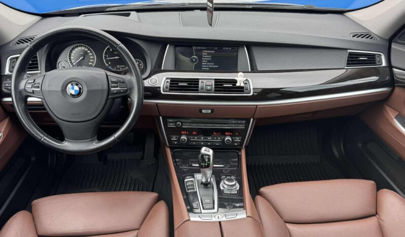 
								2011 BMW 530GT pilnas									