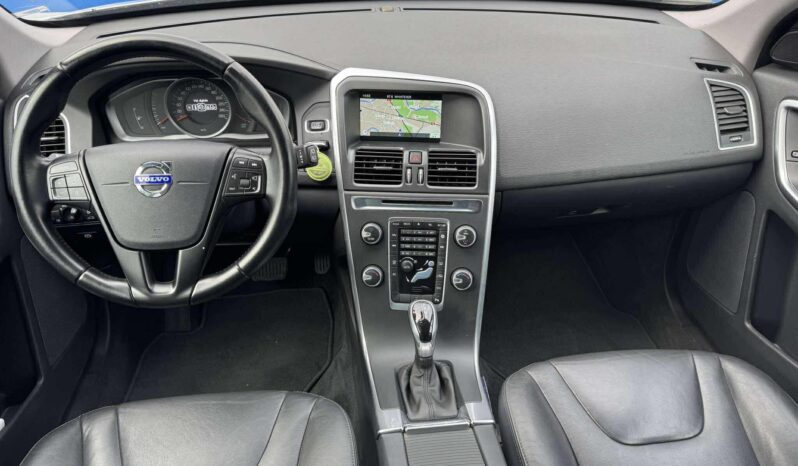 
								2016 VOLVO XC60 pilnas									