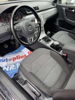 
										2013 VOLKSWAGEN PASSAT pilnas									
