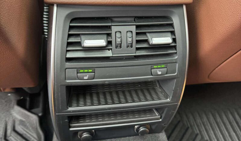 
								2011 BMW 530GT pilnas									