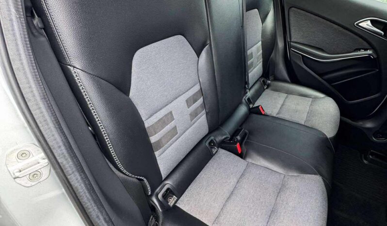 
								2015 MERCEDES BENZ GLA 220 pilnas									