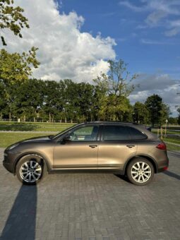 
										2013 PORSCHE CAYENNE pilnas									