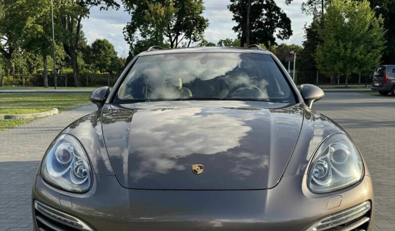 
								2013 PORSCHE CAYENNE pilnas									