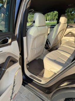 
										2013 PORSCHE CAYENNE pilnas									