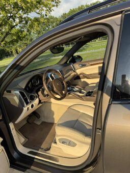 
										2013 PORSCHE CAYENNE pilnas									