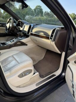 
										2013 PORSCHE CAYENNE pilnas									