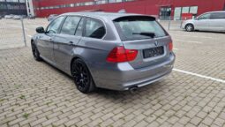
										2011 BMW 320 pilnas									