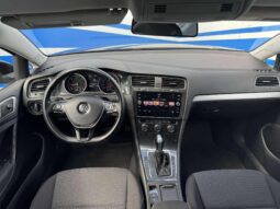 
										Volkswagen Golf 2018 pilnas									