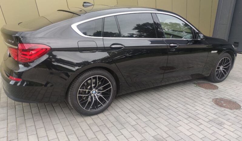 
								2010 BMW 530GT pilnas									