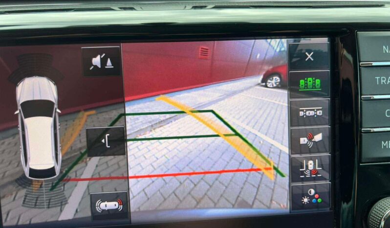 
								2017 SKODA SUPERB pilnas									